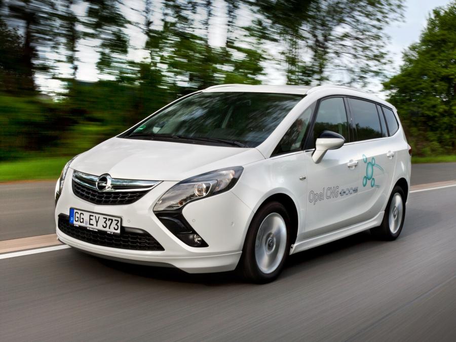  Opel Zafira Tourer ecoFLEX 2011 года  (фото 6 из 21)